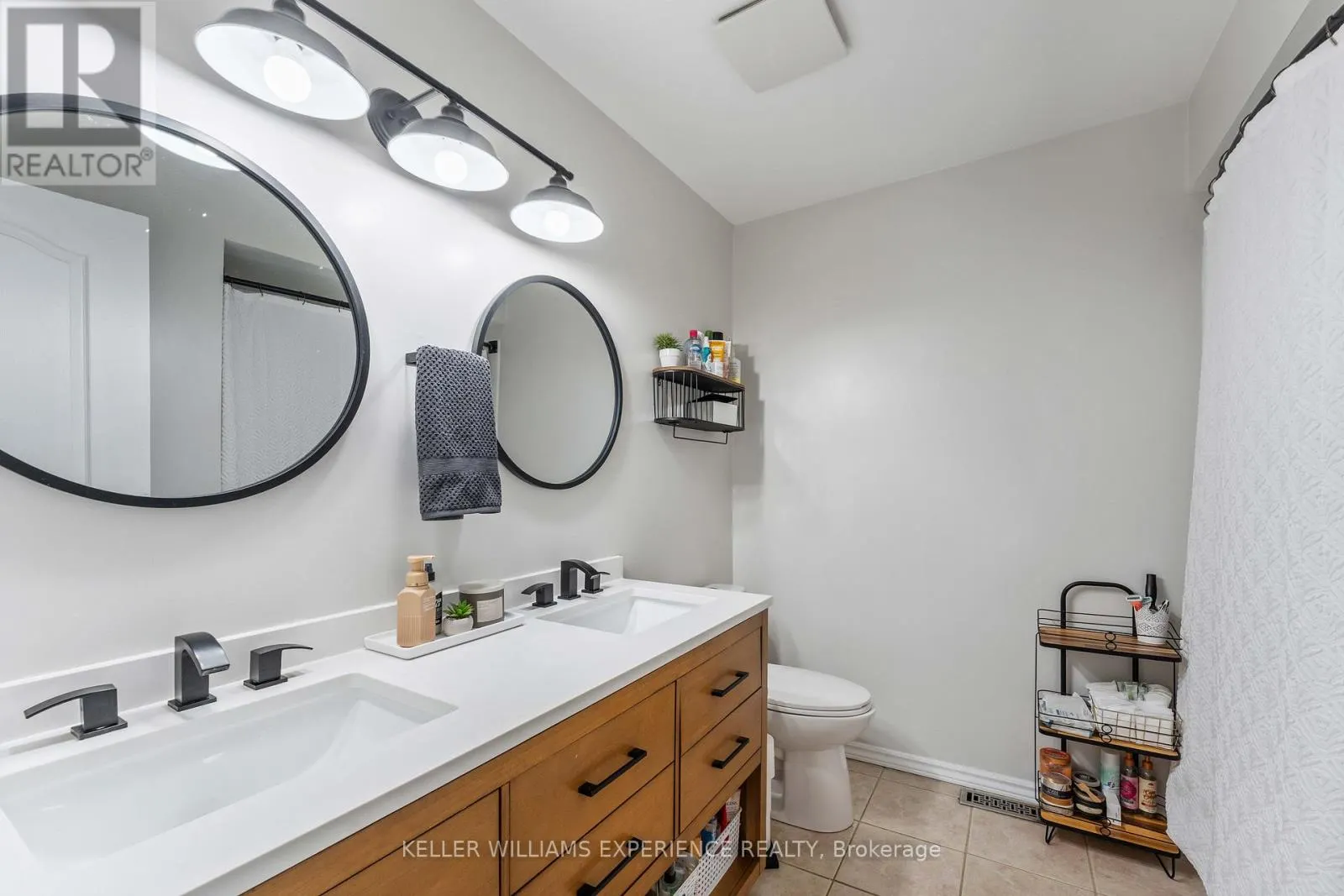 93 MAPLEWOOD DRIVE