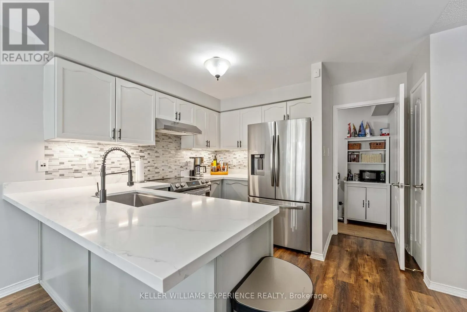 93 MAPLEWOOD DRIVE