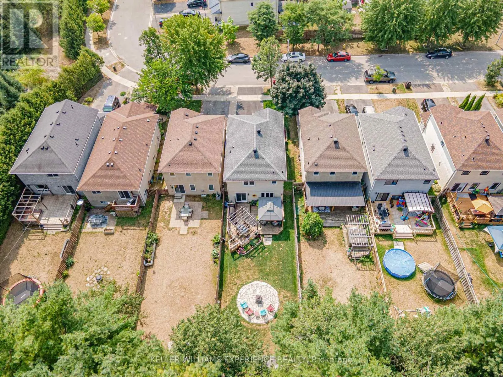 93 MAPLEWOOD DRIVE