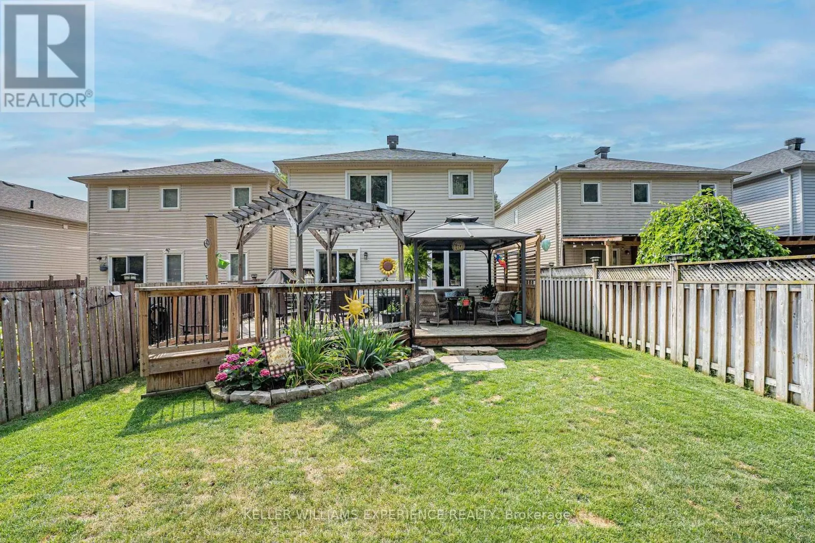 93 MAPLEWOOD DRIVE