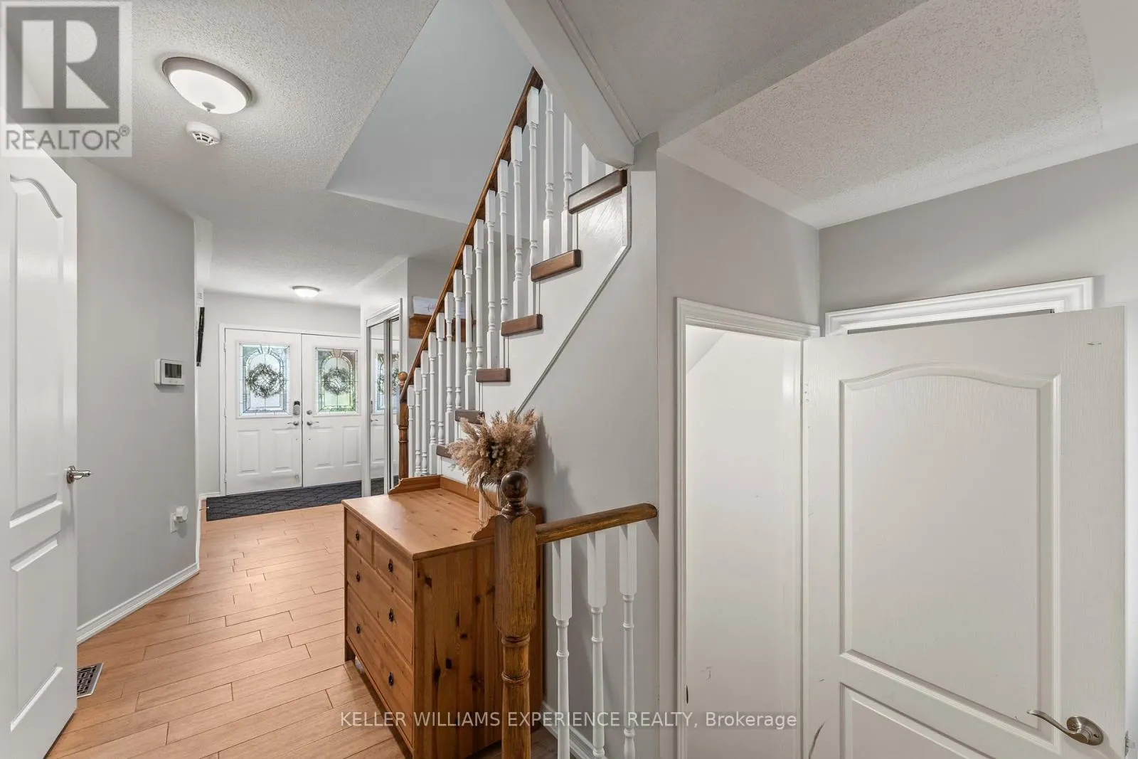 93 MAPLEWOOD DRIVE