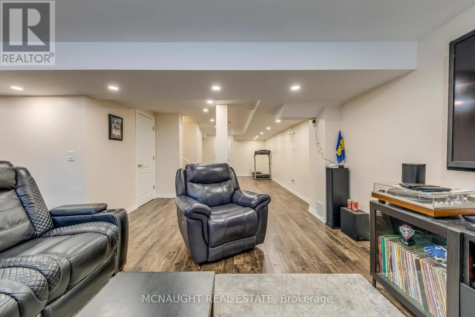 107 LEBOVIC DRIVE
