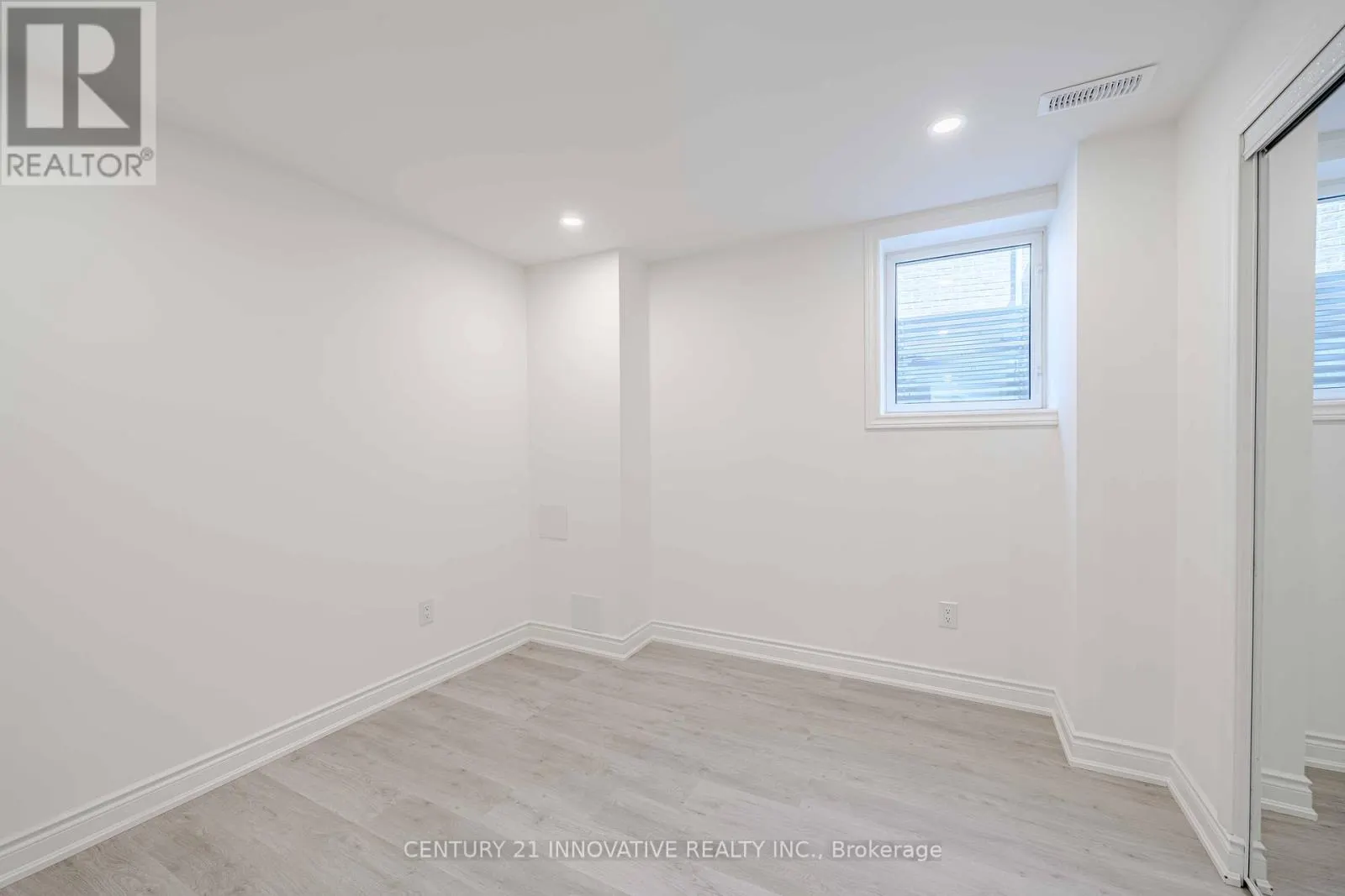 BSMT - 921 LANGFORD BOULEVARD