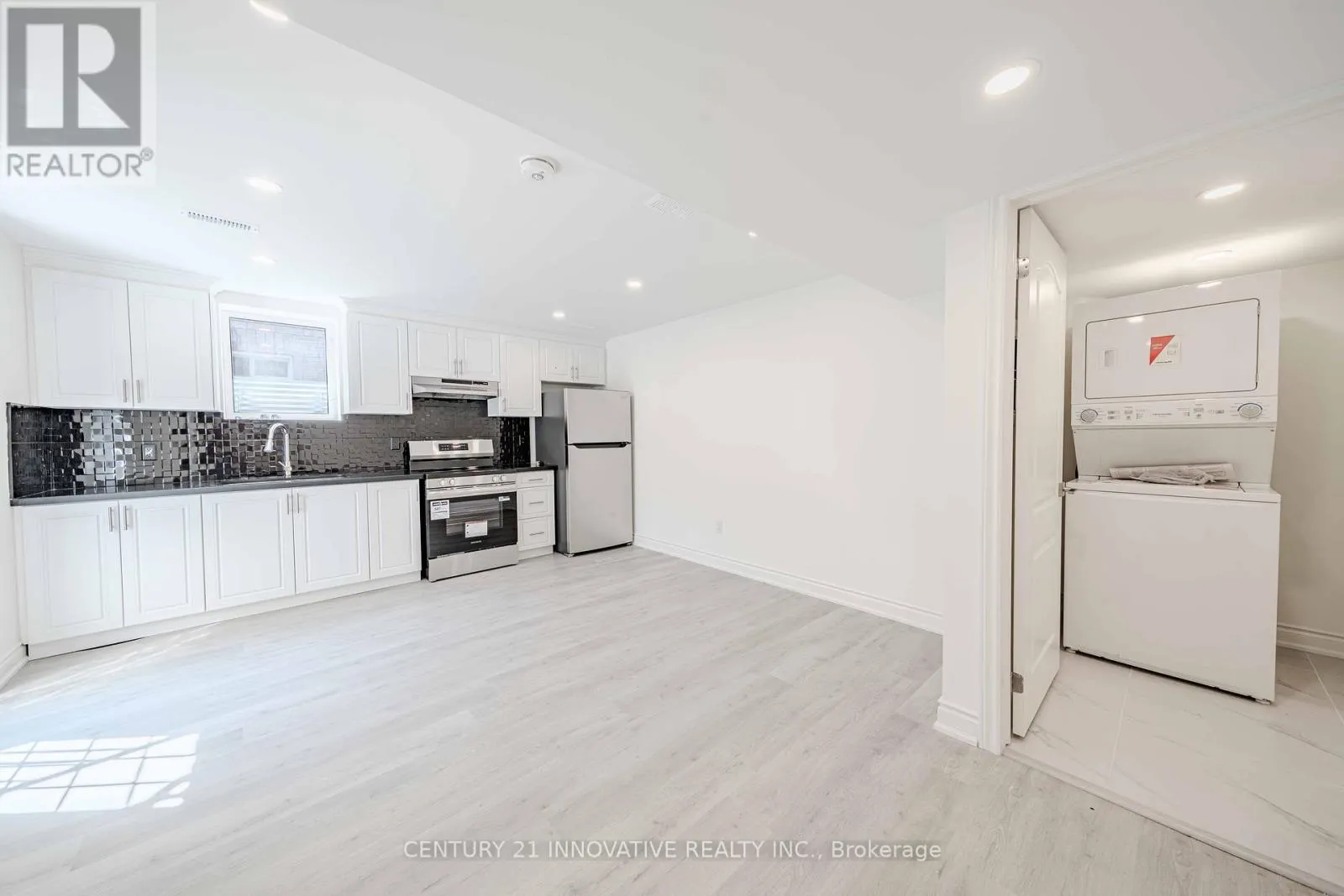 BSMT - 921 LANGFORD BOULEVARD