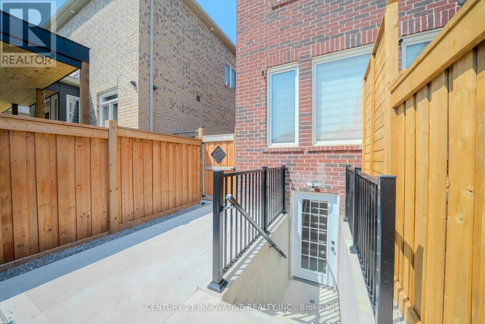 BSMT - 921 LANGFORD BOULEVARD