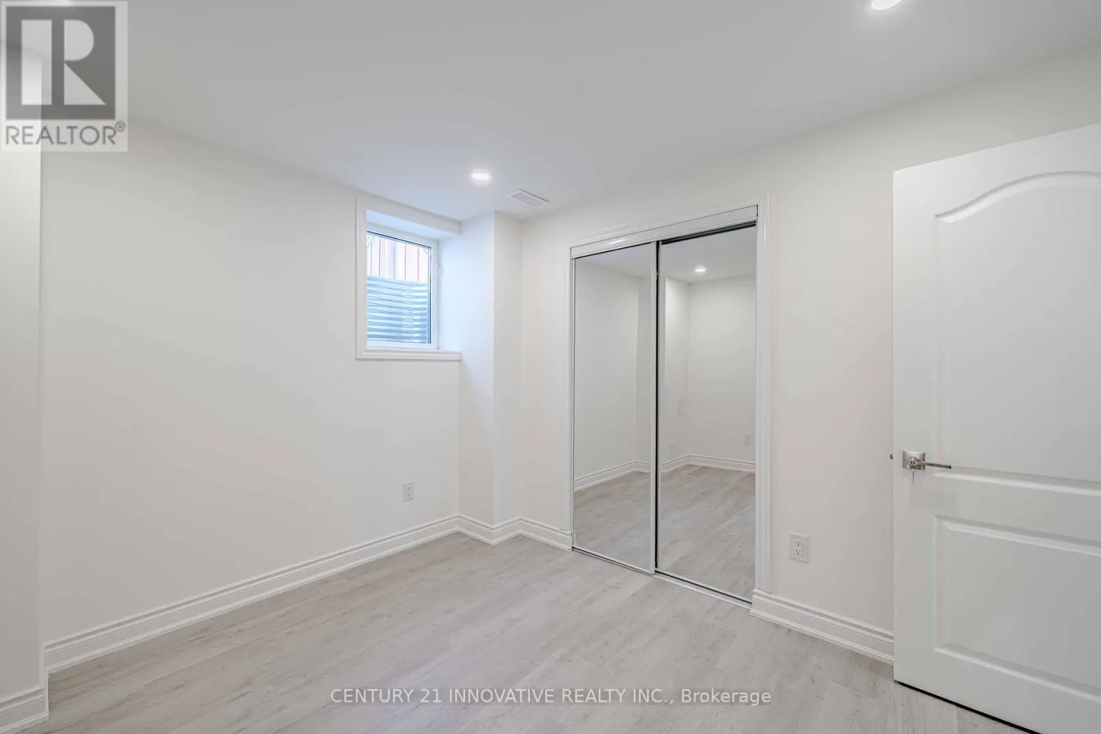 BSMT - 921 LANGFORD BOULEVARD