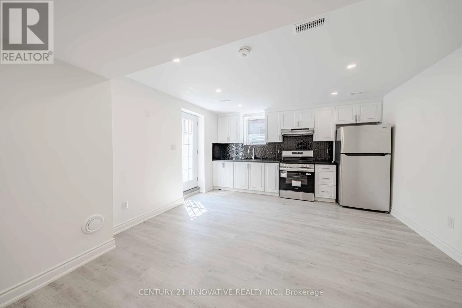 BSMT - 921 LANGFORD BOULEVARD