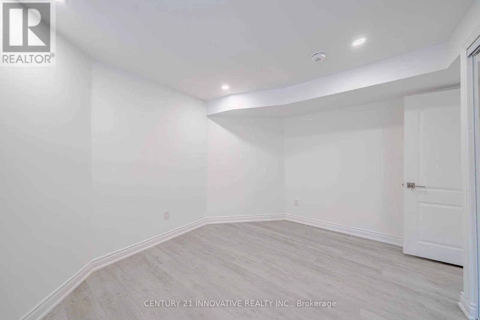 BSMT - 921 LANGFORD BOULEVARD