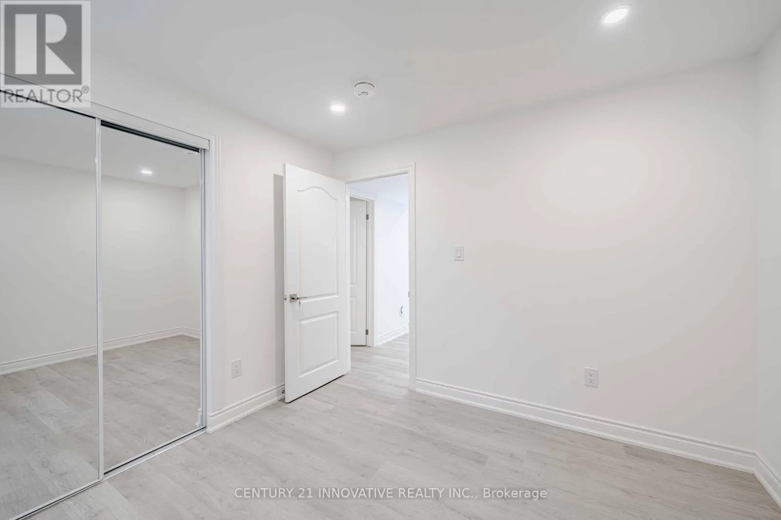 BSMT - 921 LANGFORD BOULEVARD