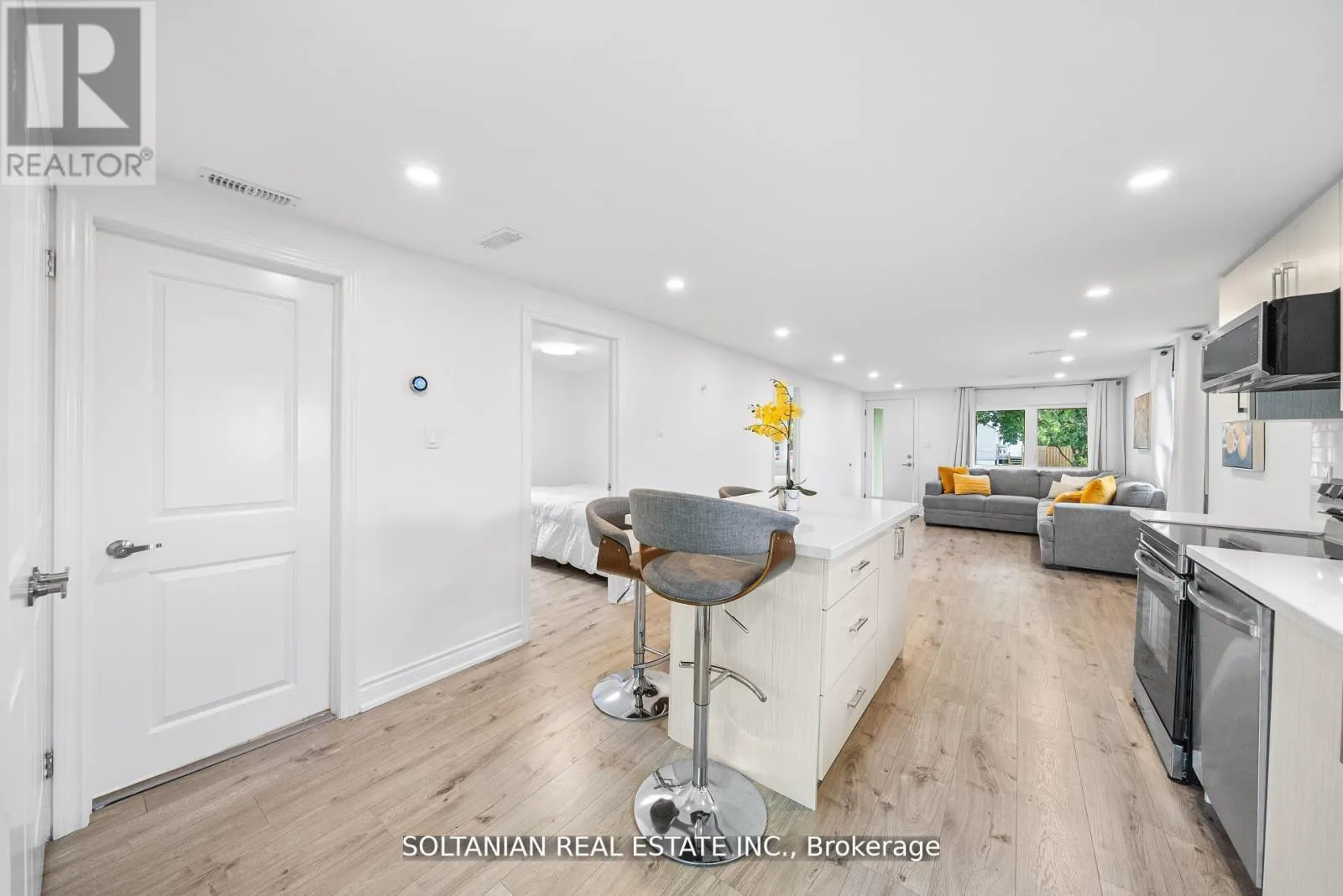 335 MIAMI DRIVE
