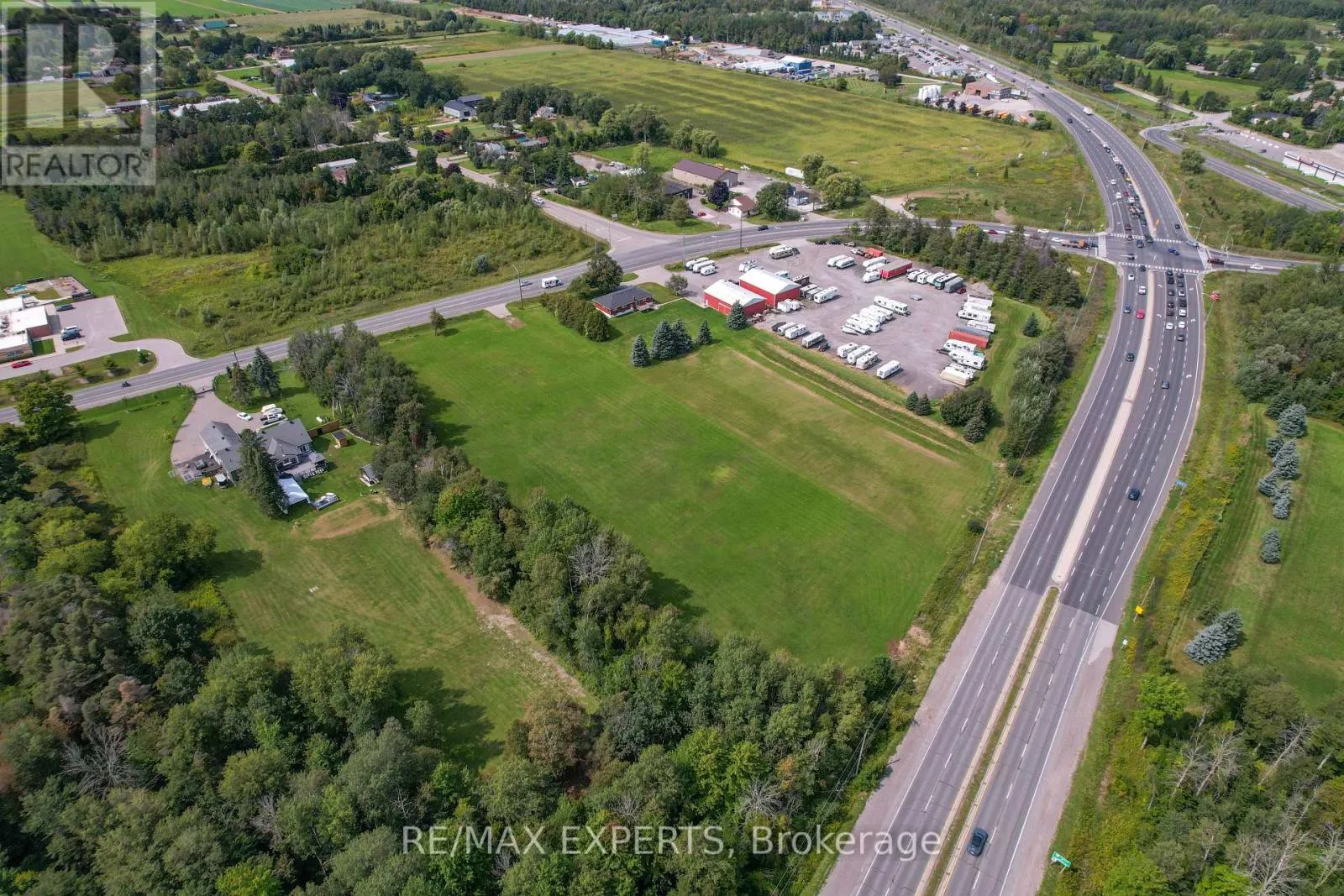 19715 BATHURST STREET