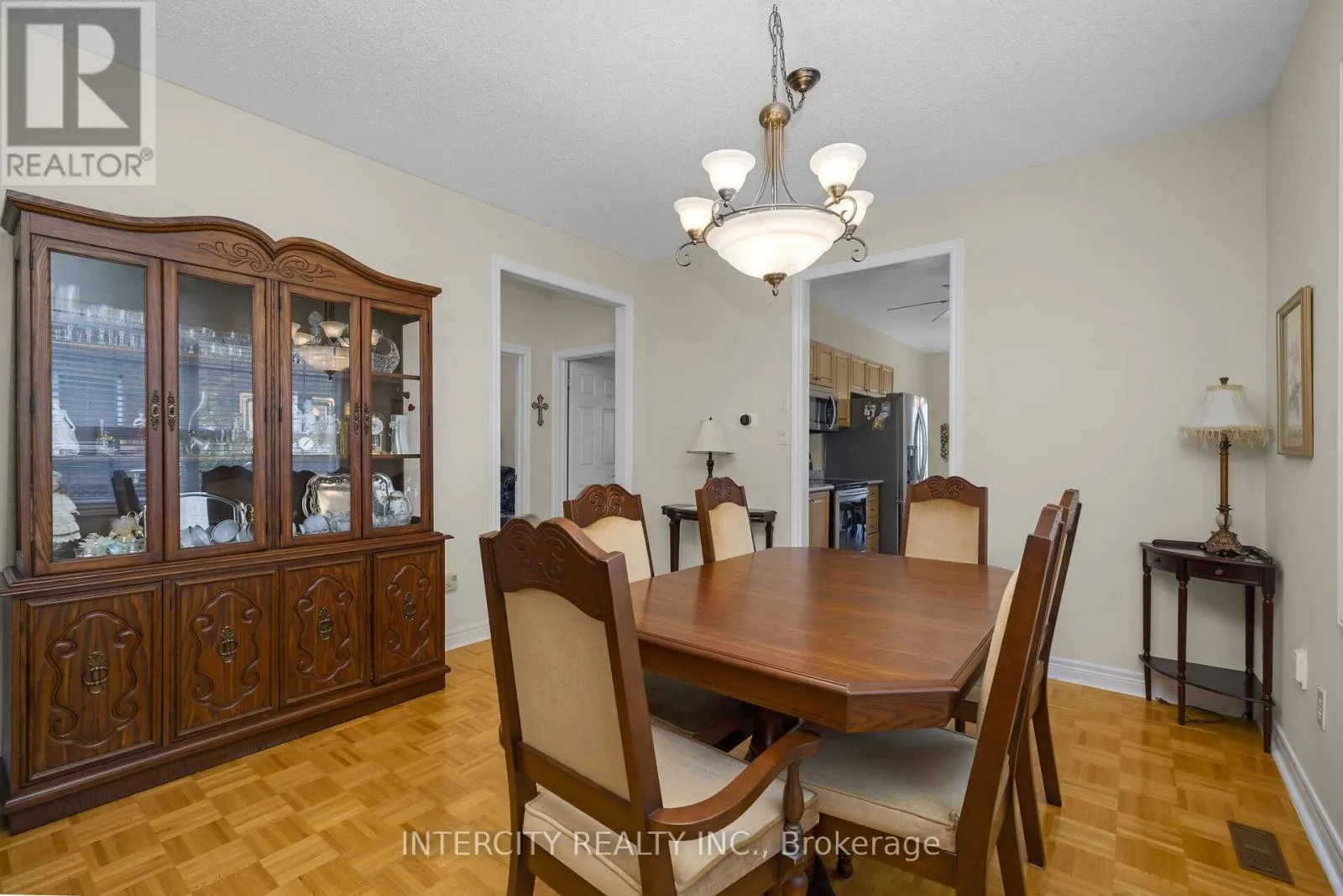 100 LIO AVENUE