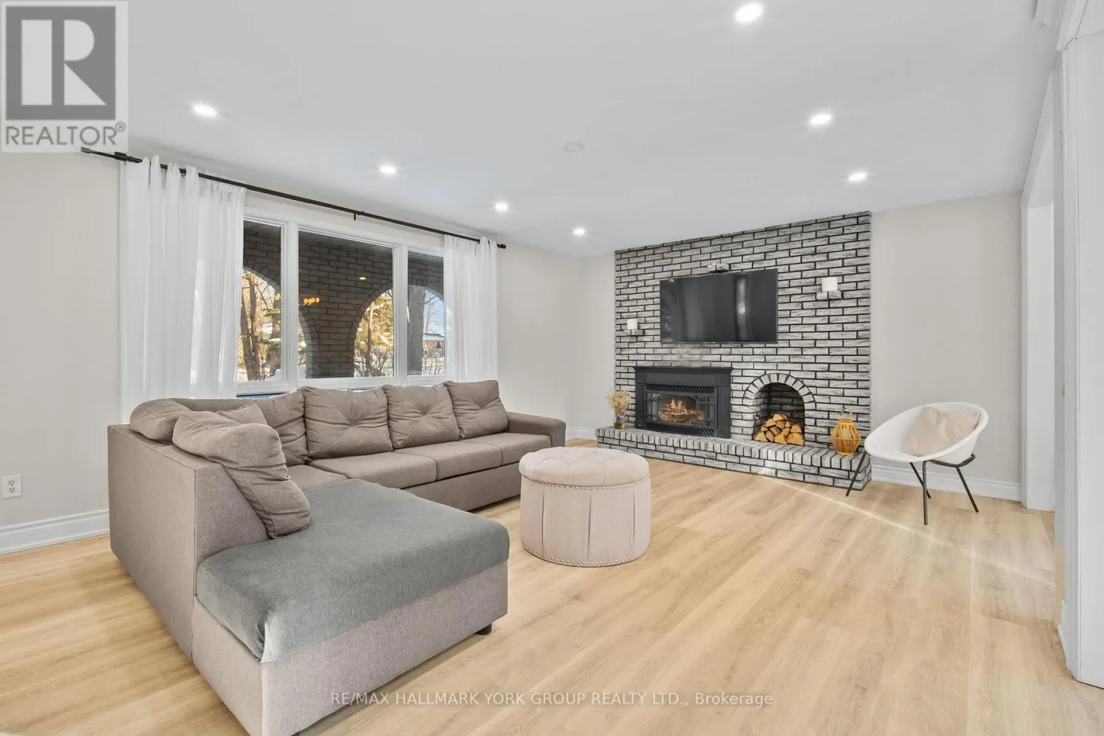96 RIVERVIEW BEACH ROAD