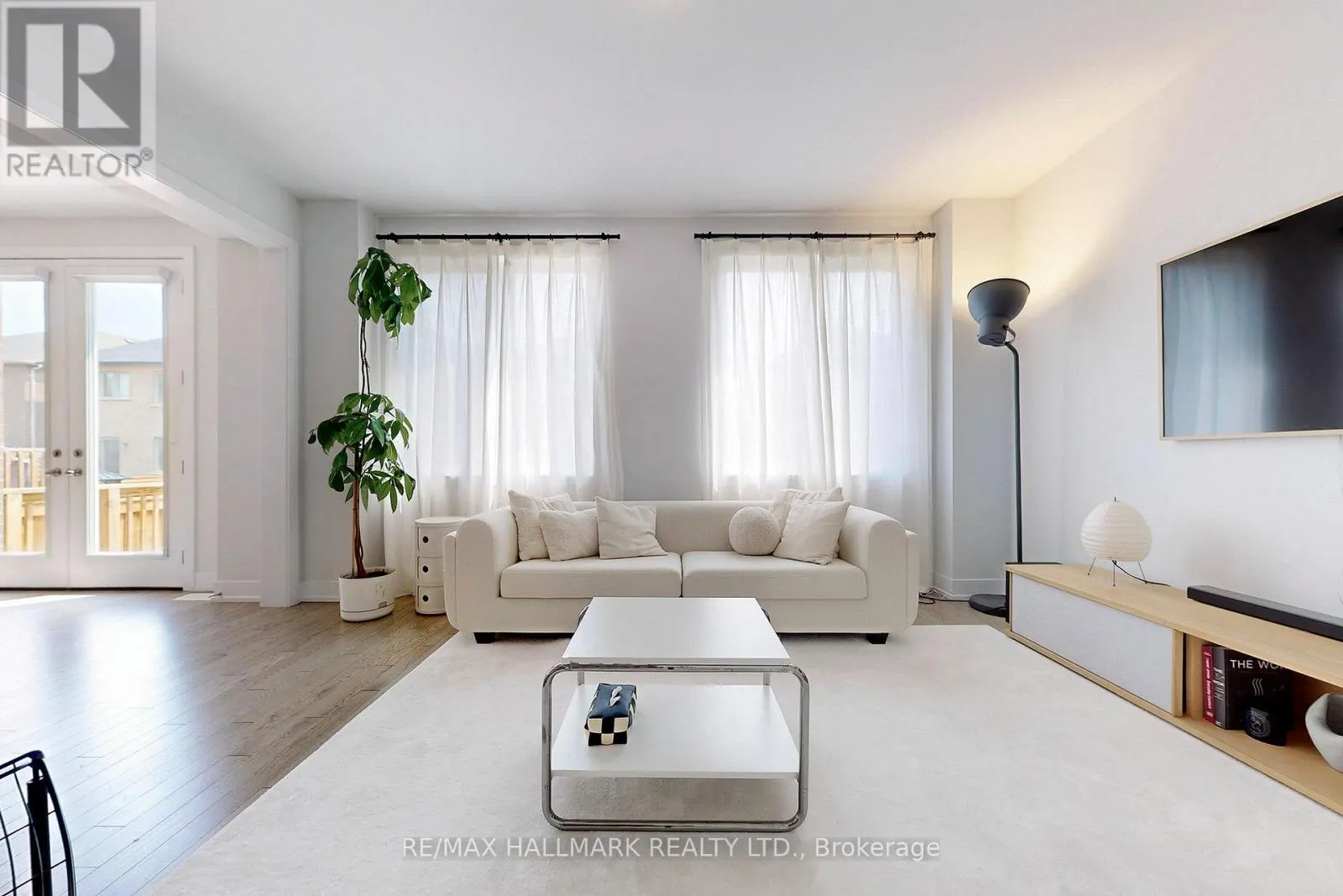 232 BUSATO DRIVE
