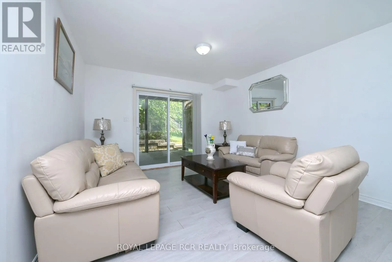 21 UPPER HIGHLAND