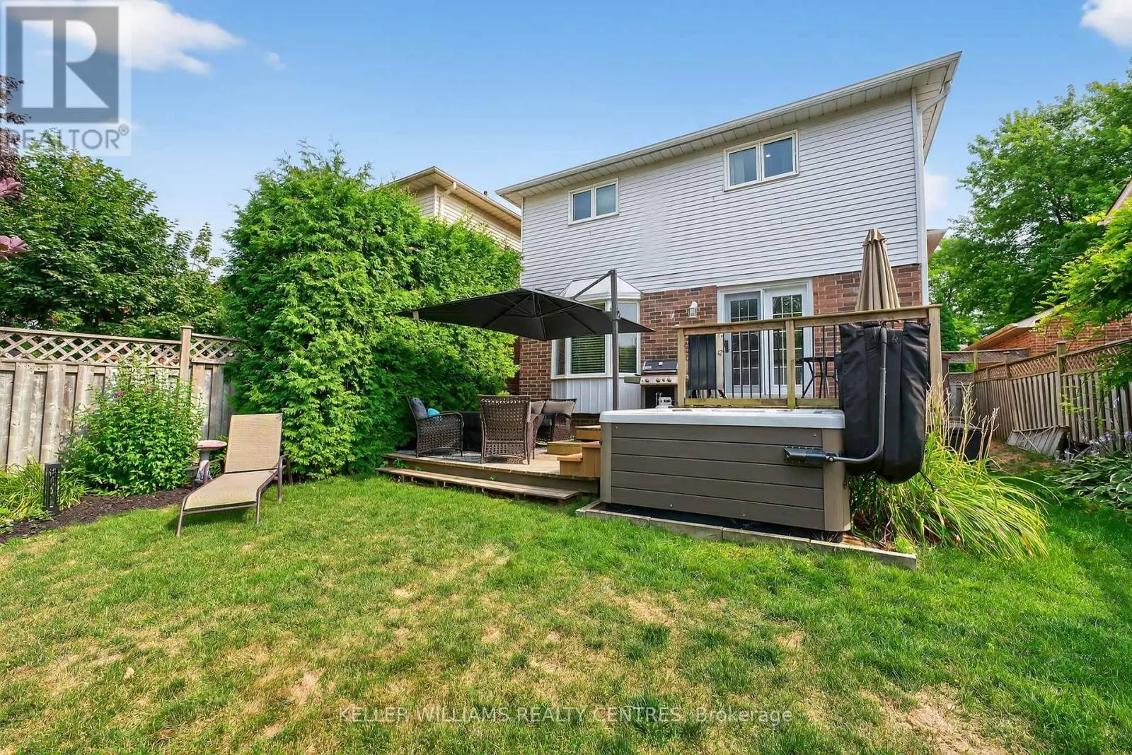 42 BUCHANAN CRESCENT