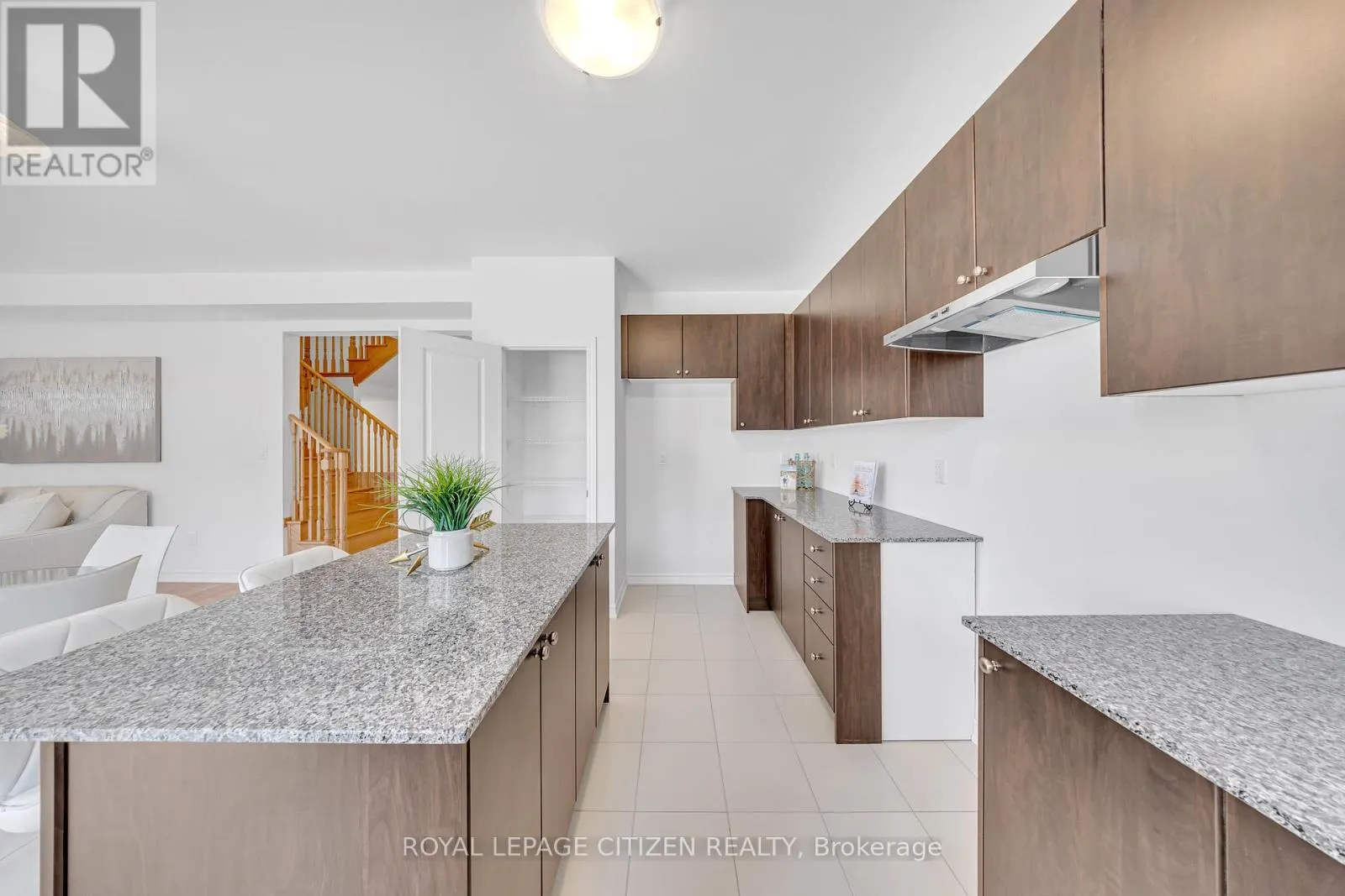94 BRETHET HEIGHTS