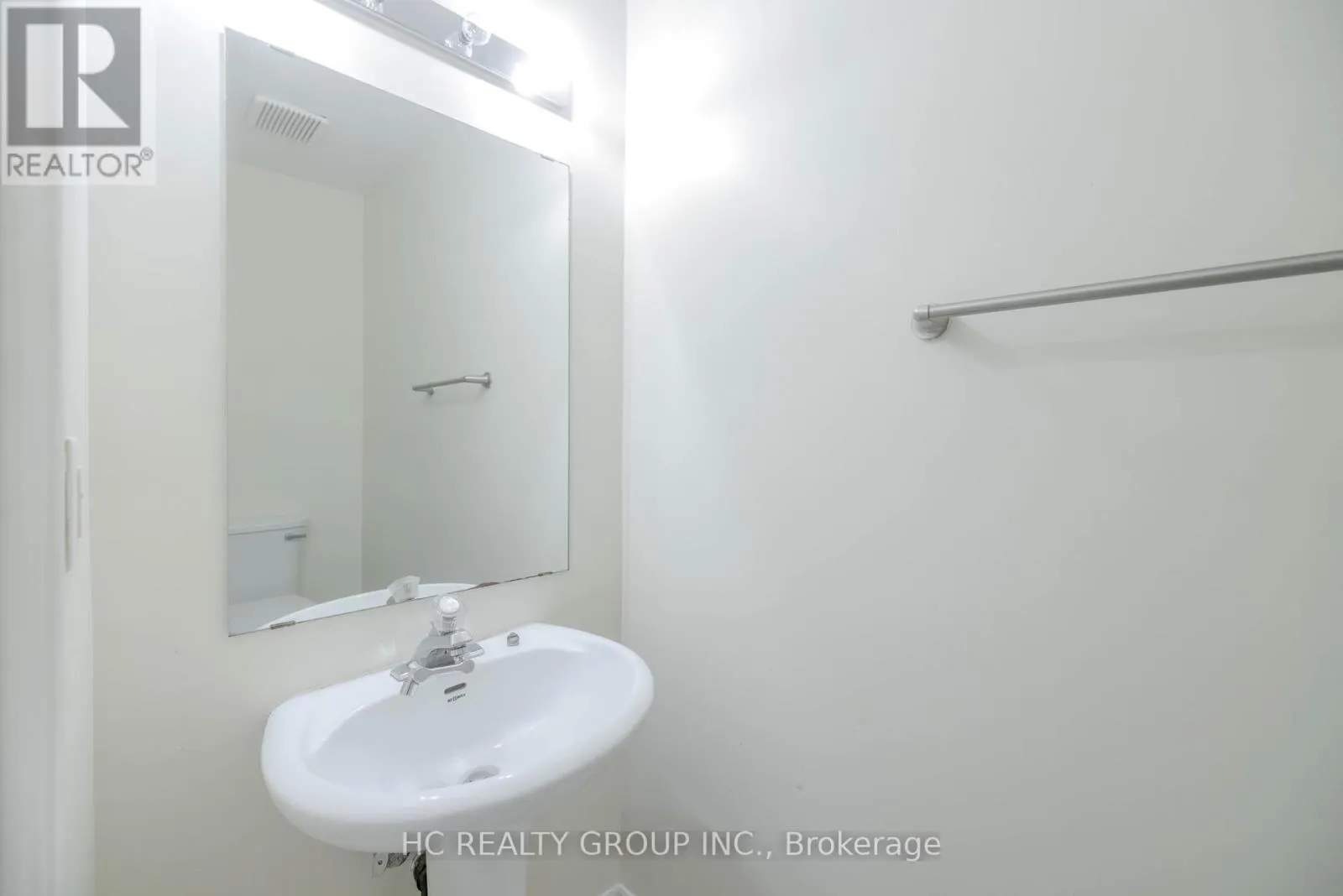 40 ANGELICA AVENUE