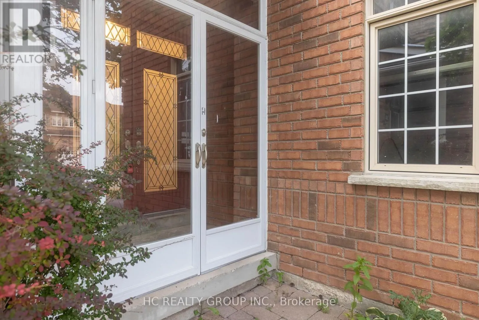 40 ANGELICA AVENUE