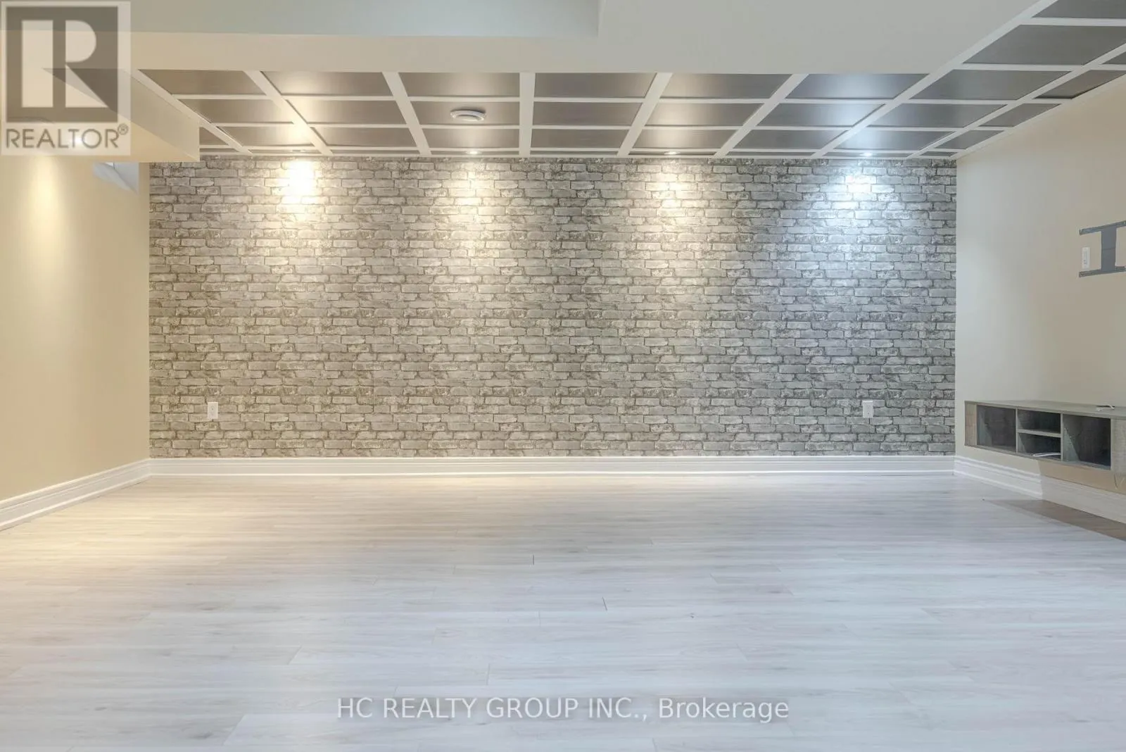 40 ANGELICA AVENUE