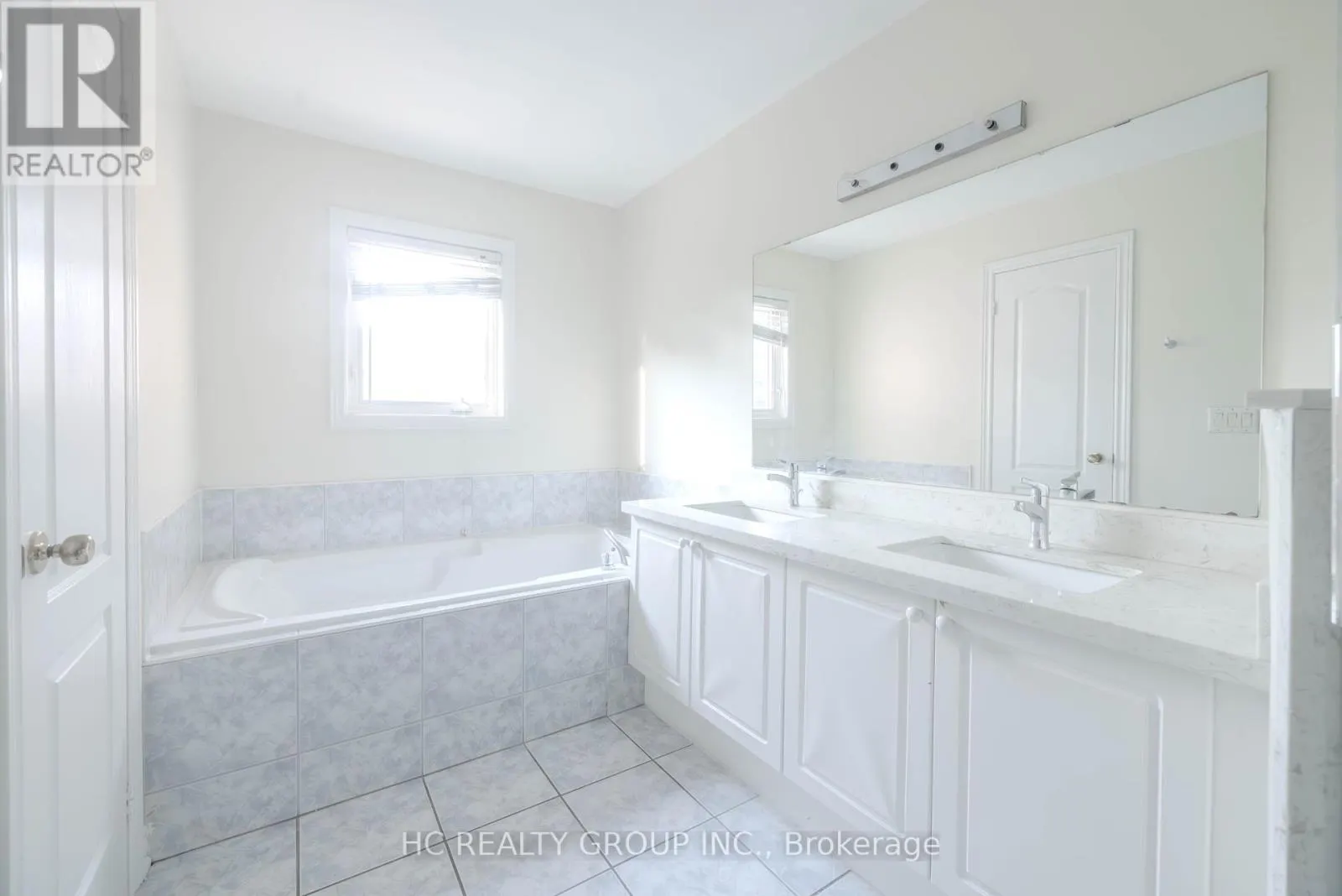 40 ANGELICA AVENUE