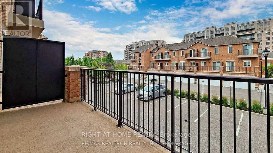 17 SUNCREST BOULEVARD
