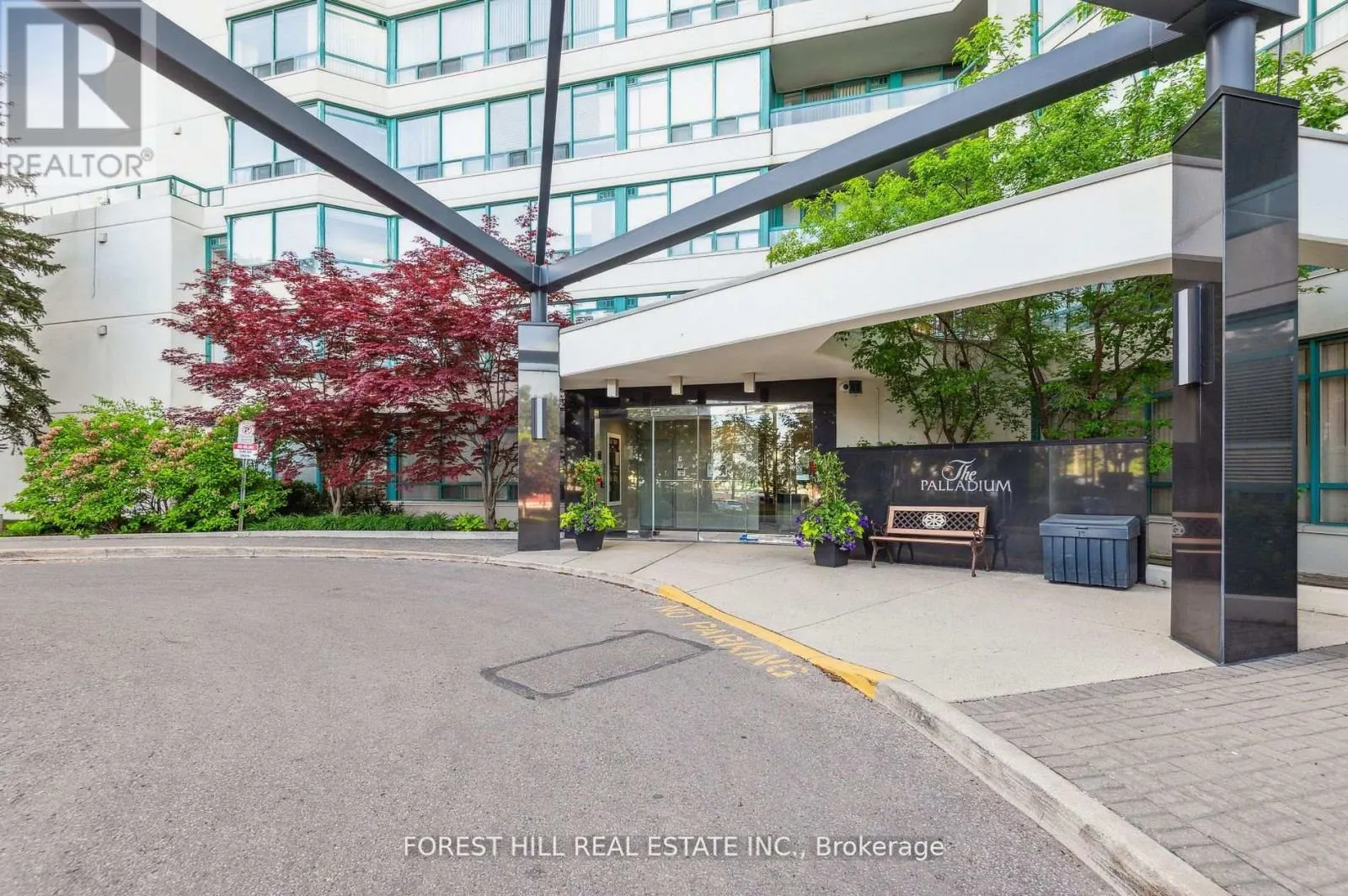 401 - 7250 YONGE STREET