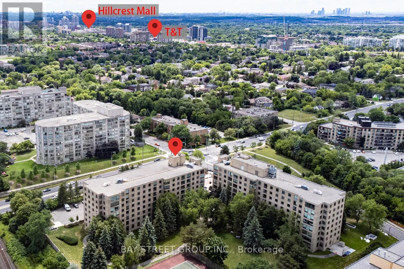 102 - 326 MAJOR MACKENZIE DRIVE E