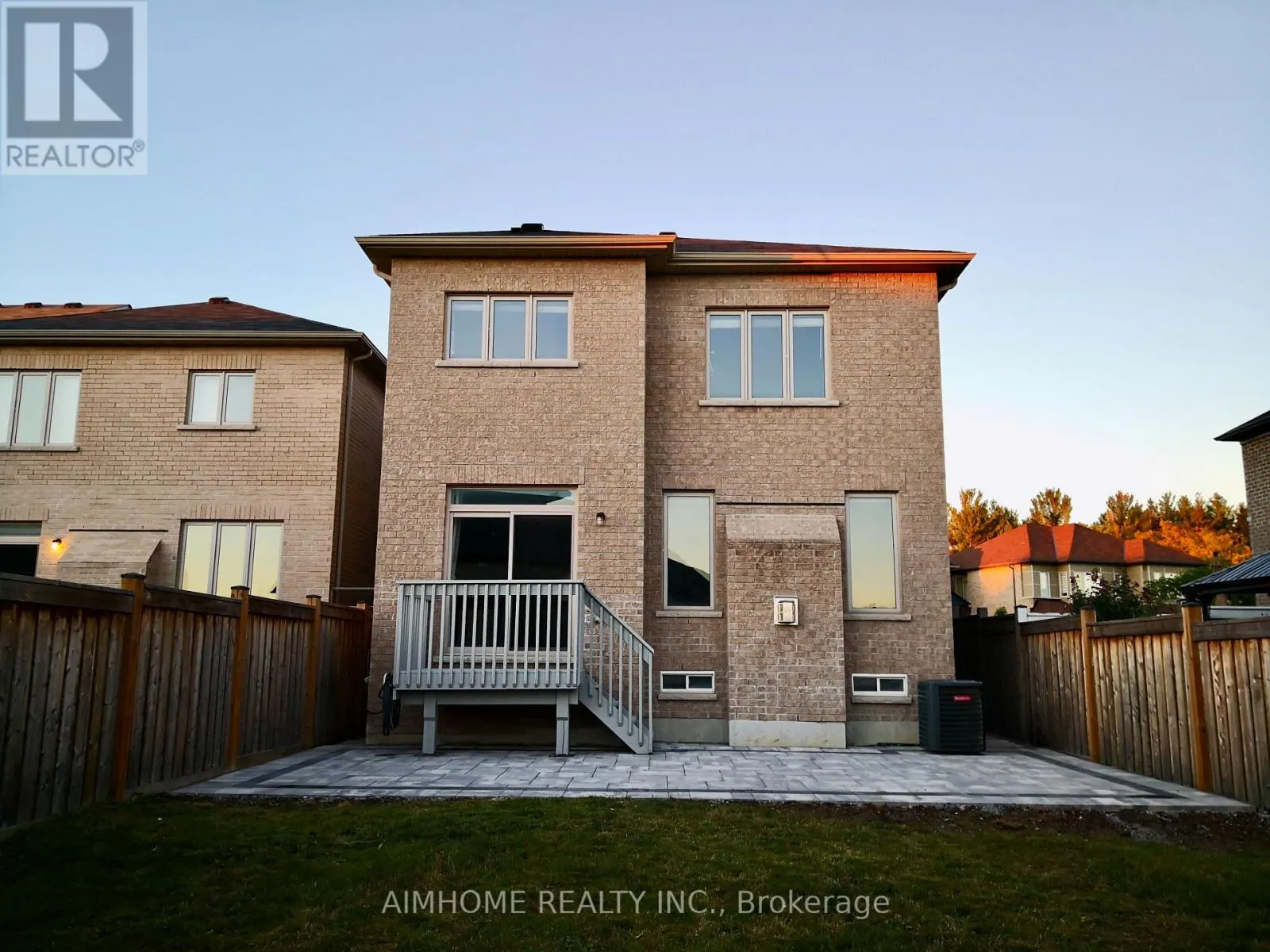 99 CHOUINARD WAY