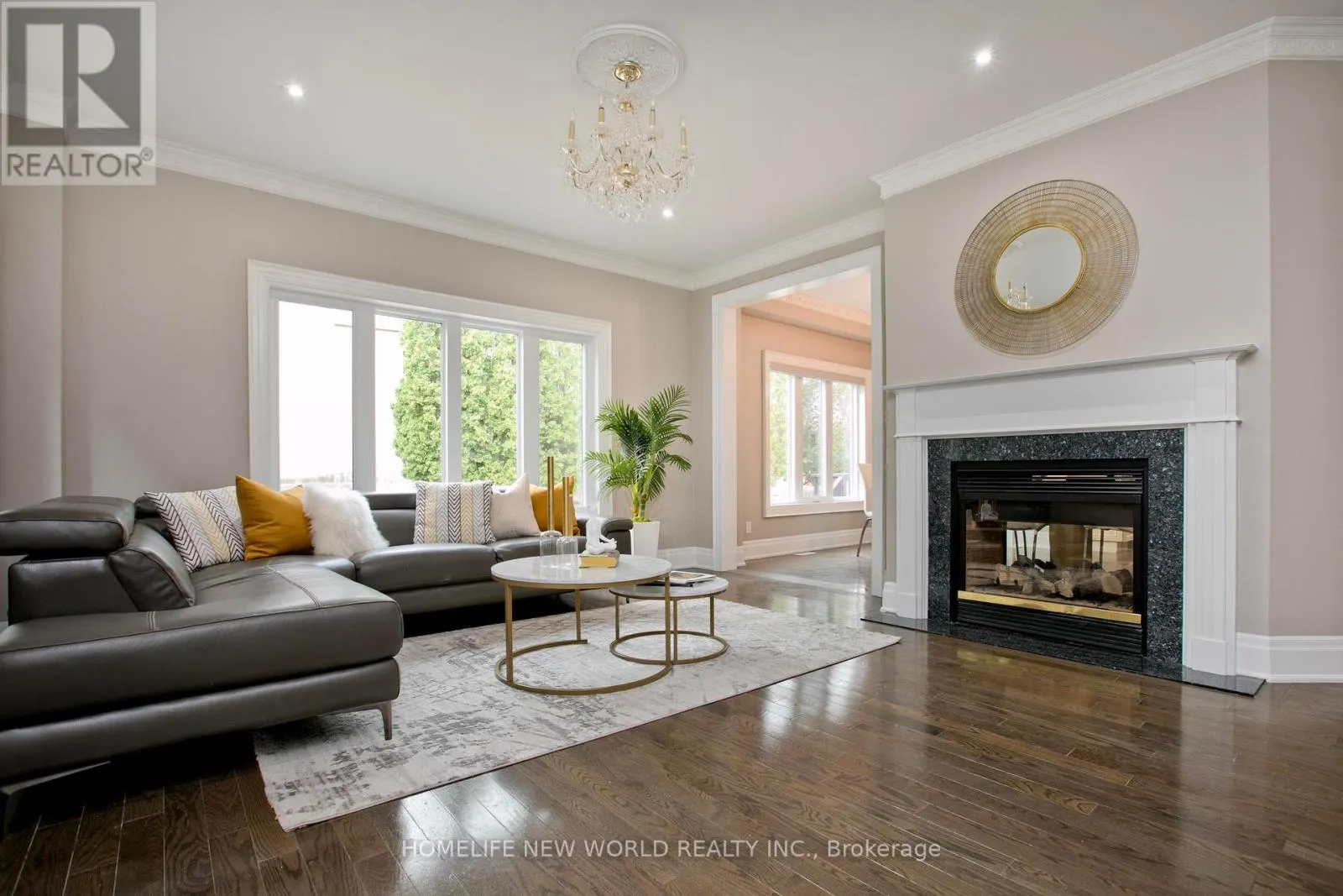 64 CLARENDON DRIVE