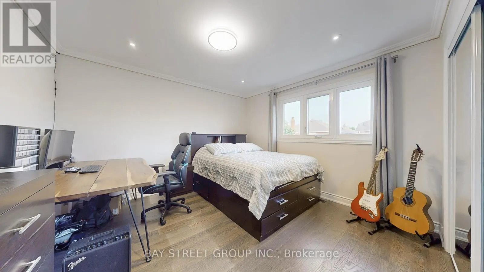 57 WHITBURN CRESCENT