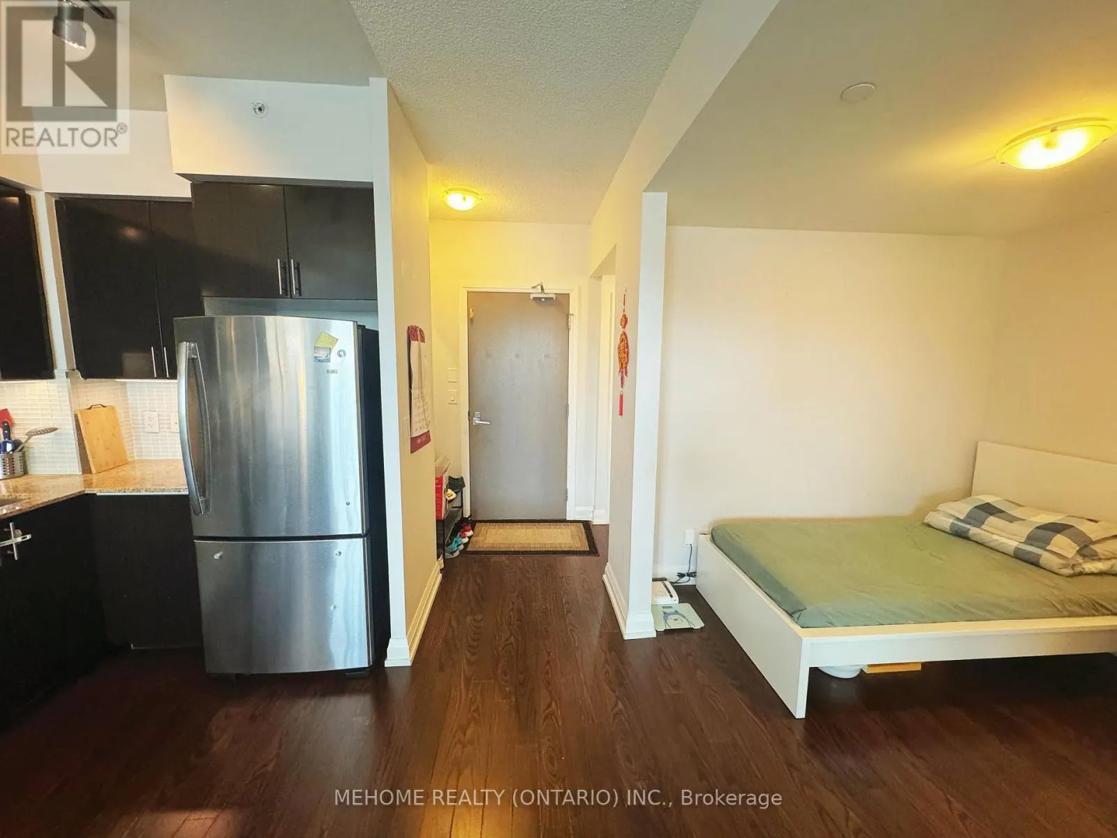201 - 7167 YONGE STREET