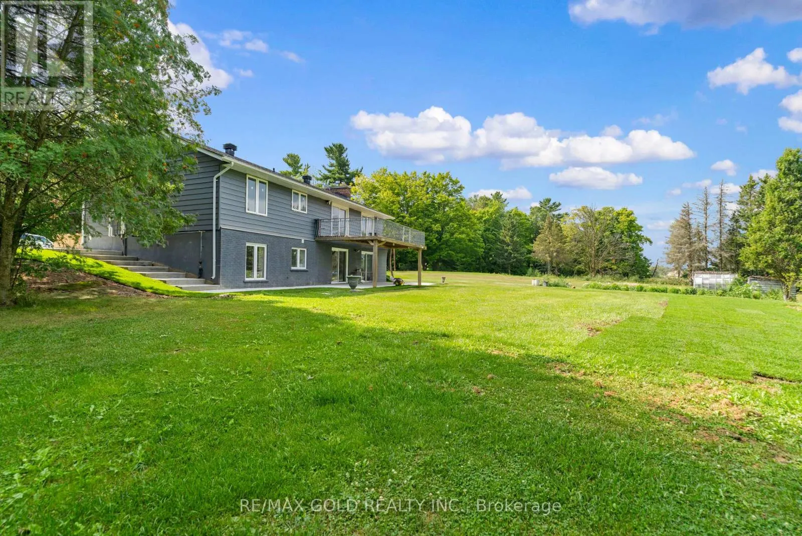 6820 16TH SIDE ROAD