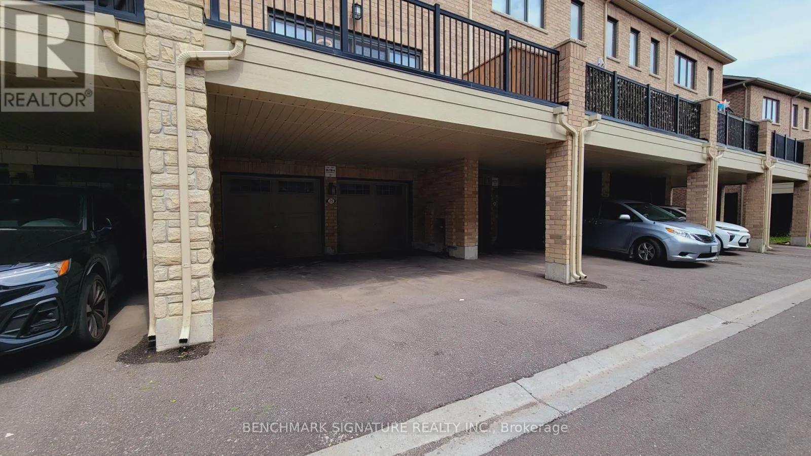 29 GEORGE PEACH AVENUE