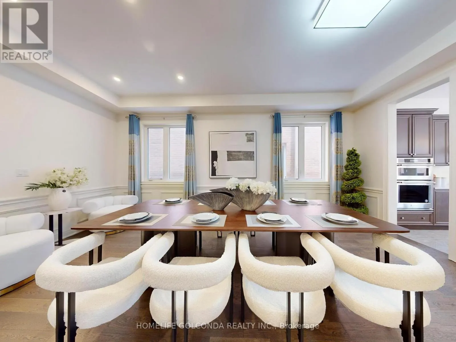 21 PLANET STREET