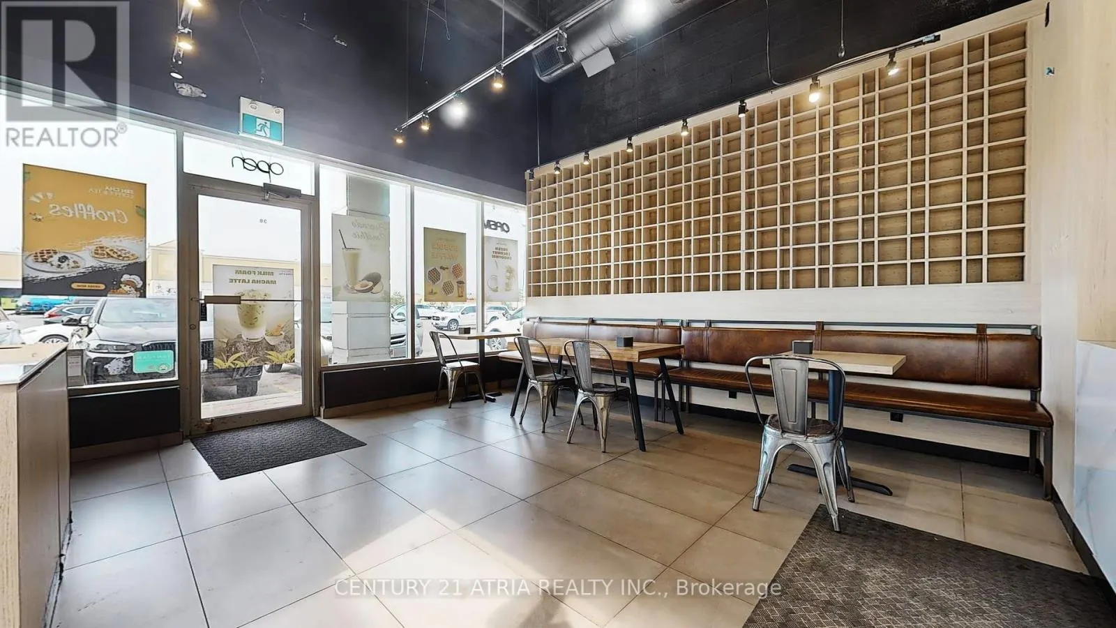 38 - 3175 RUTHERFORD ROAD