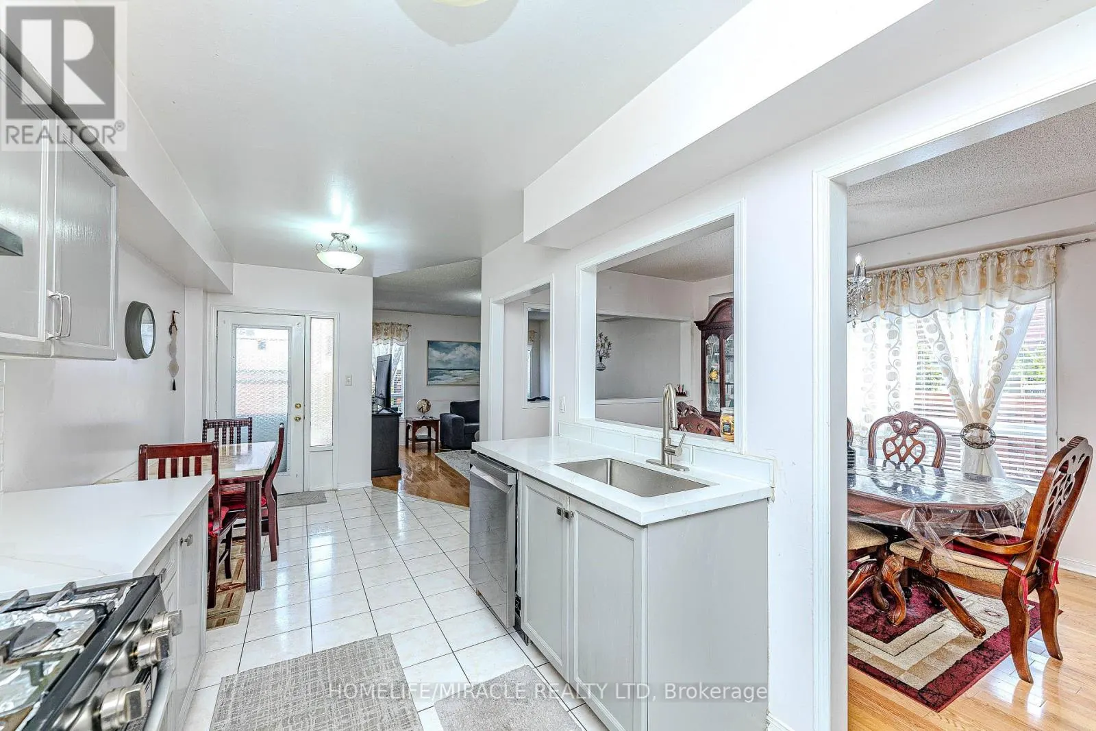 14 JARRETT COURT