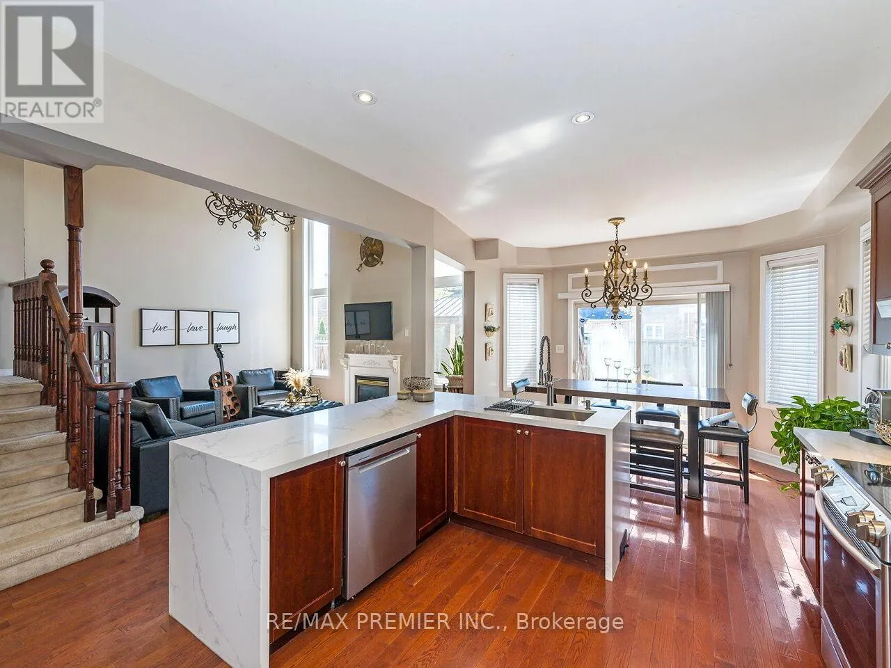65 VICTORIA WOOD AVENUE