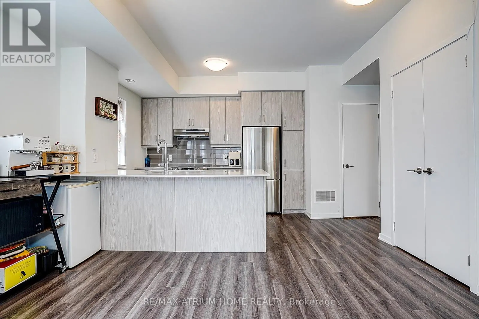 14 - 11 HONEYCRISP CRESCENT