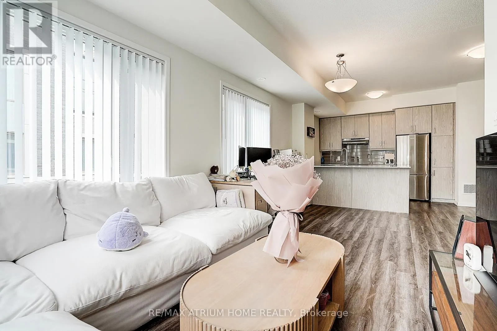 14 - 11 HONEYCRISP CRESCENT