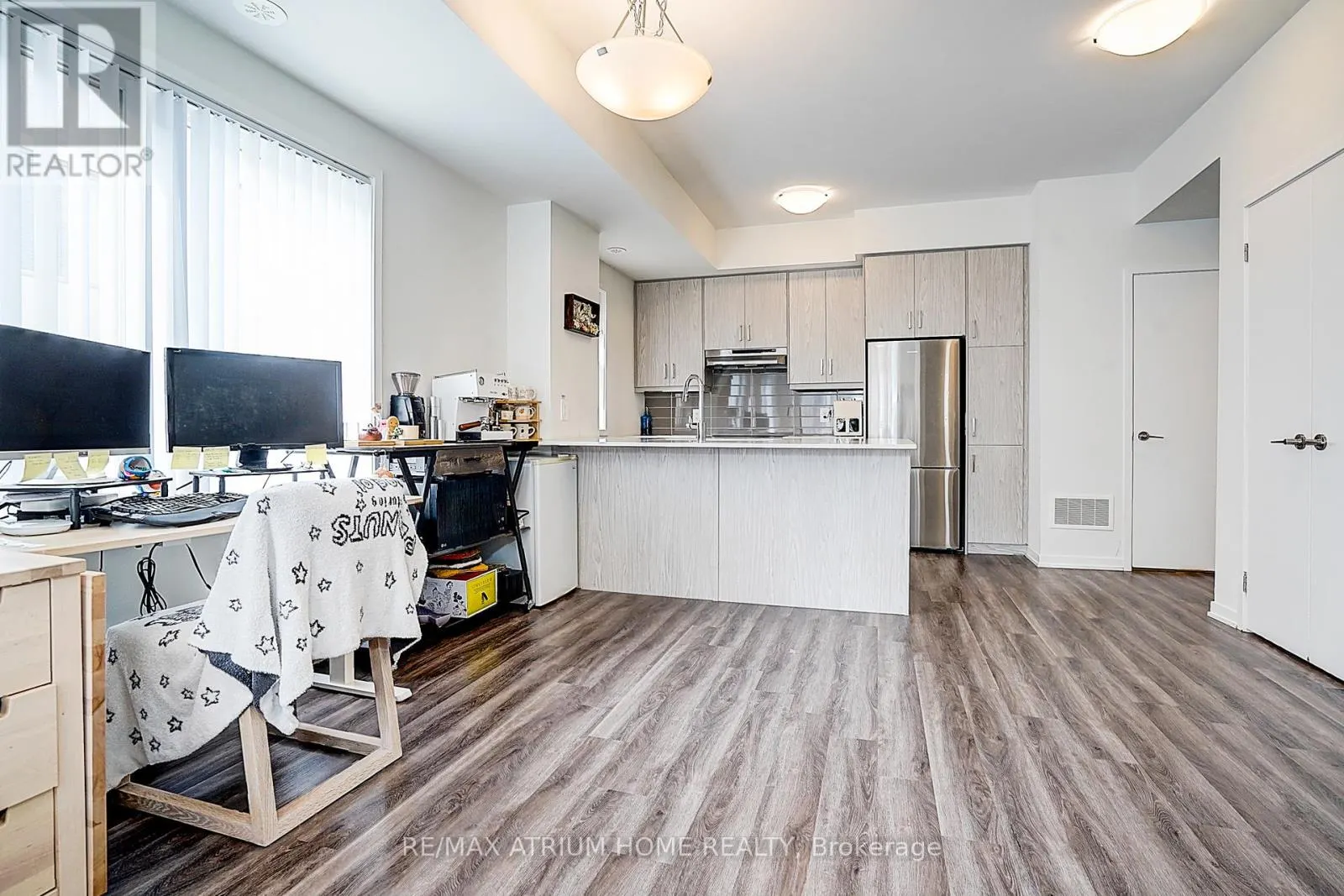 14 - 11 HONEYCRISP CRESCENT