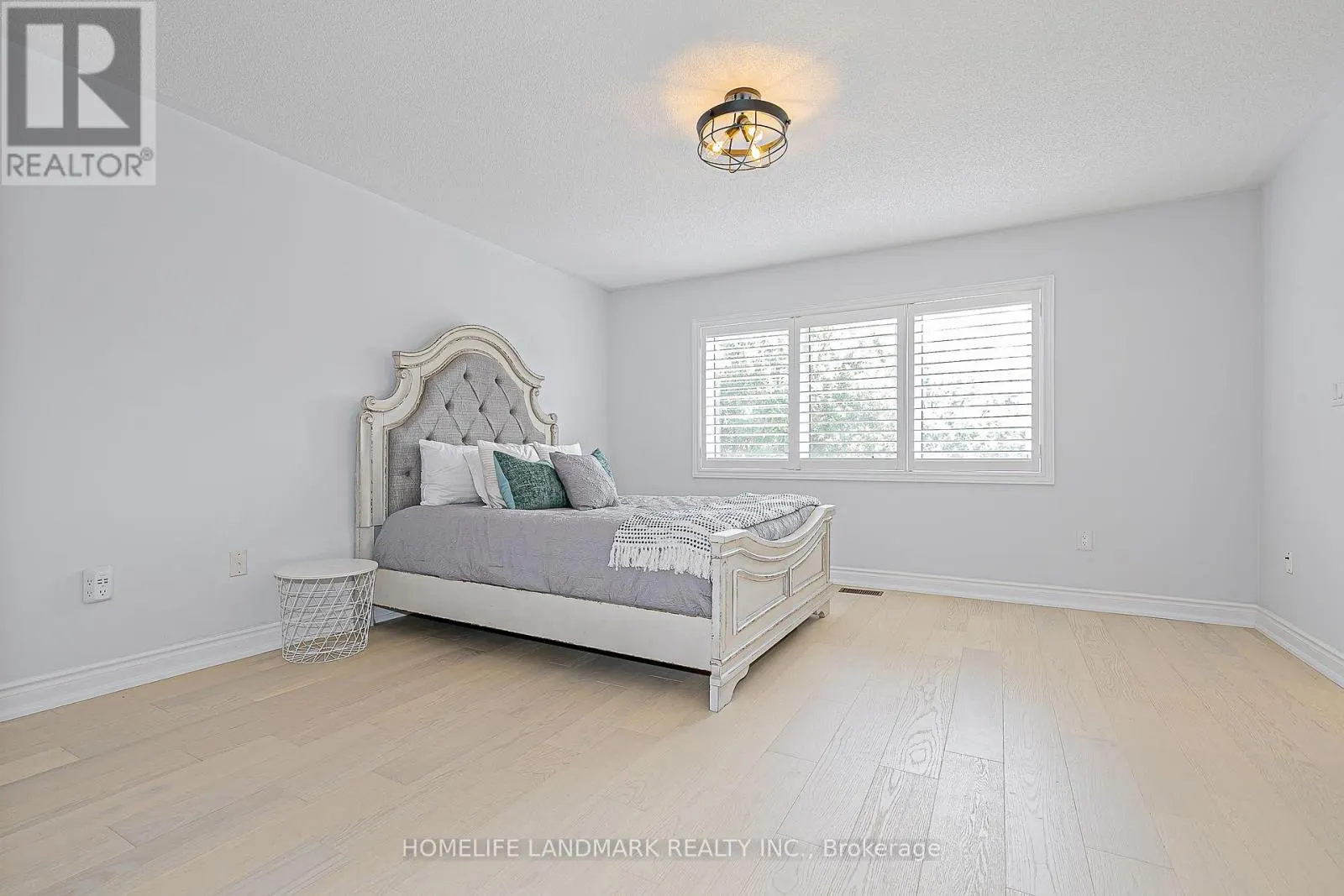 9 LONGWOOD AVENUE