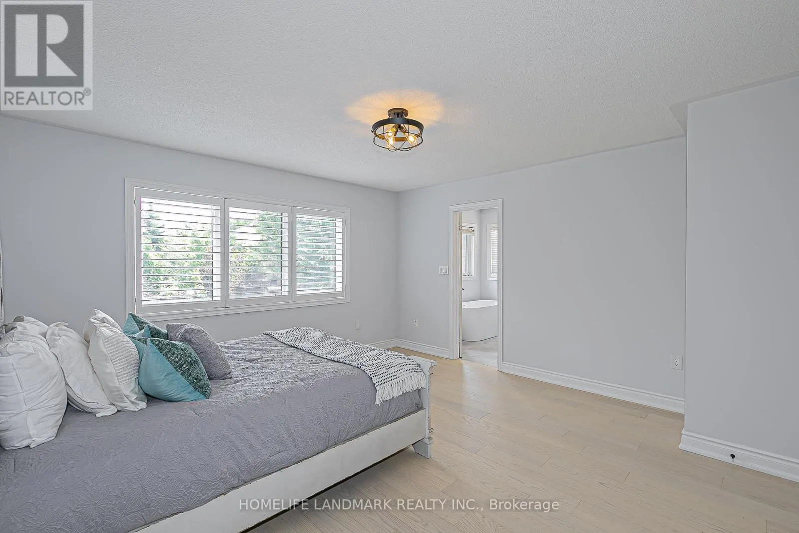 9 LONGWOOD AVENUE