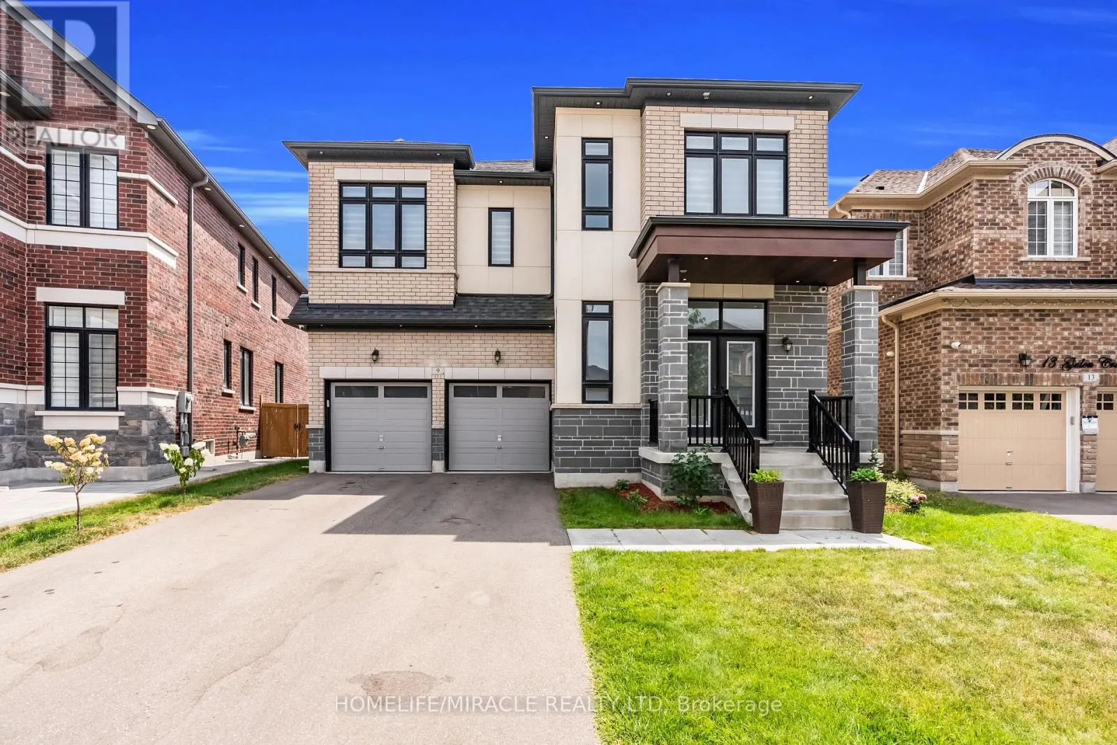 9 GALEN CRESCENT