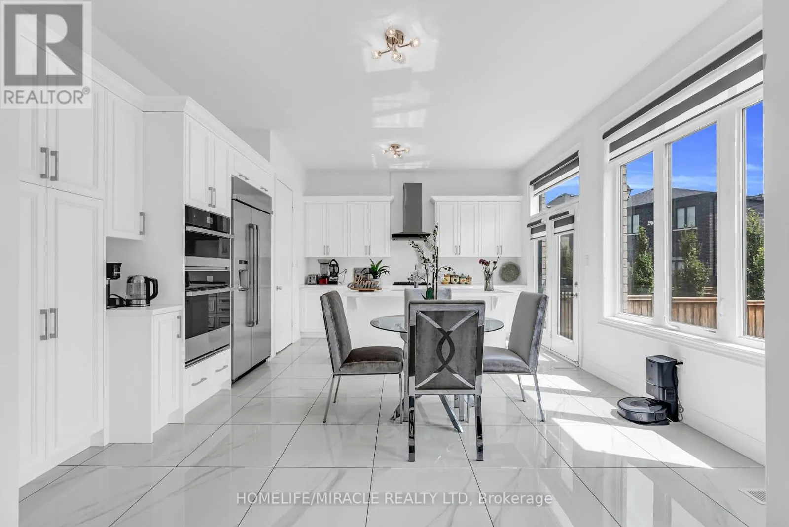 9 GALEN CRESCENT