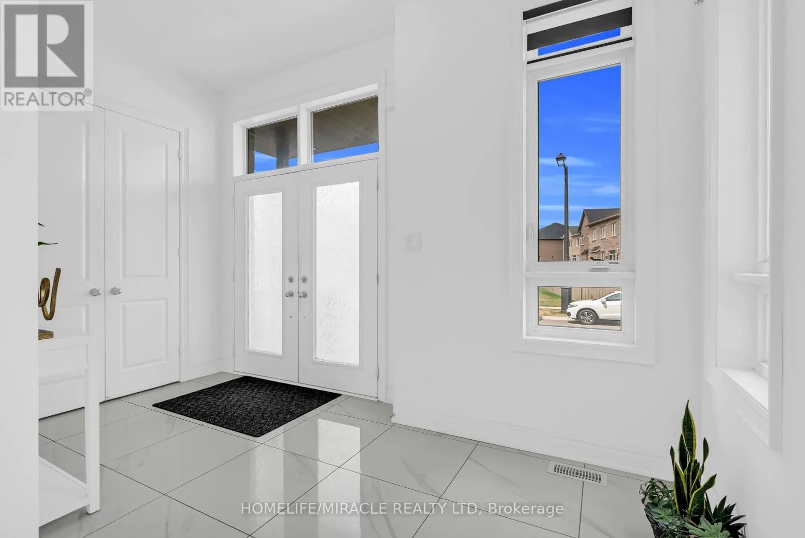 9 GALEN CRESCENT