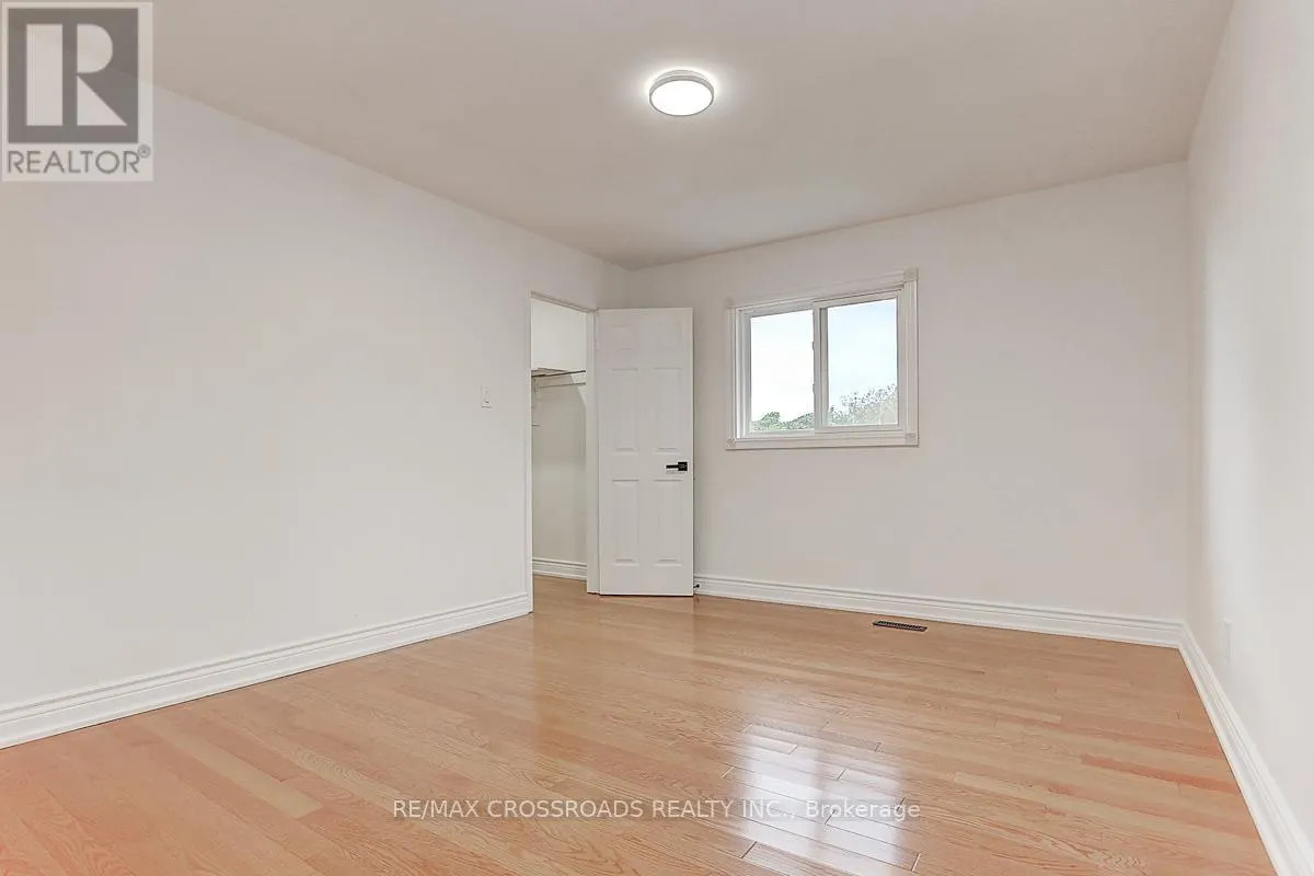 125 GREEN BUSH CRESCENT