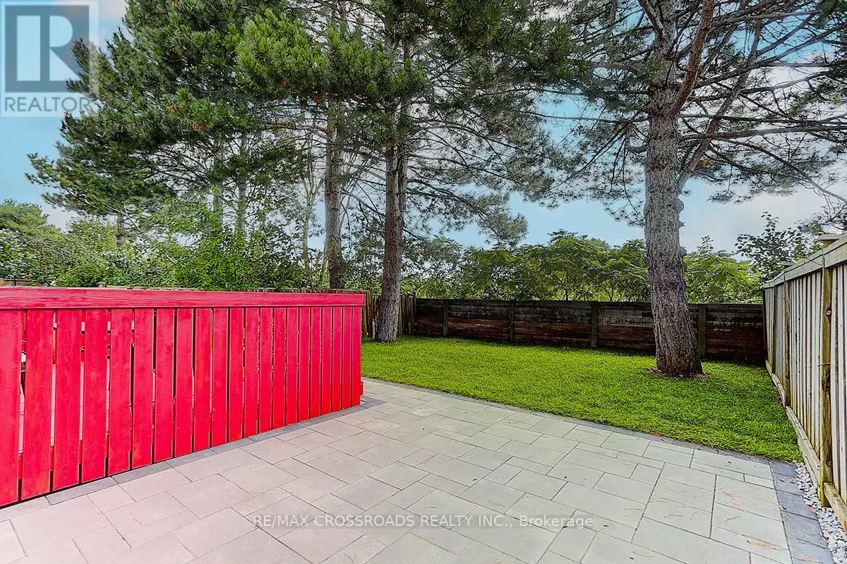 125 GREEN BUSH CRESCENT
