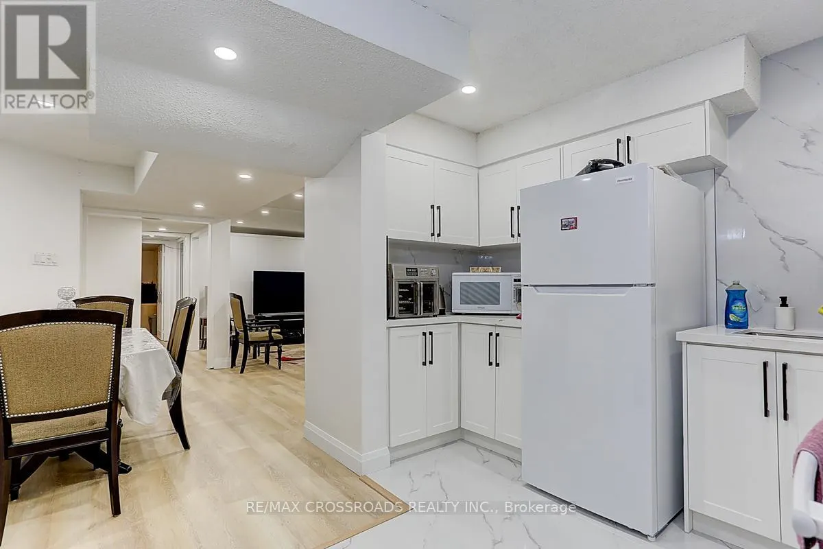 125 GREEN BUSH CRESCENT