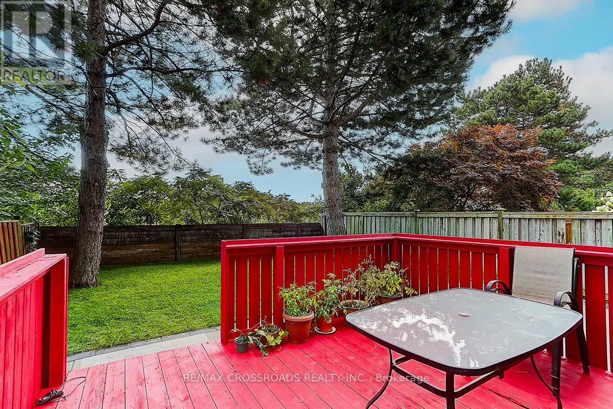 125 GREEN BUSH CRESCENT